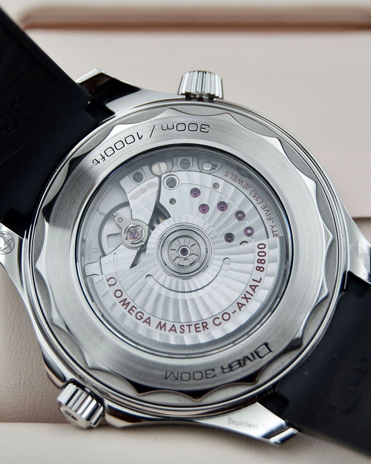 Omega 210.32.42.20.01.001