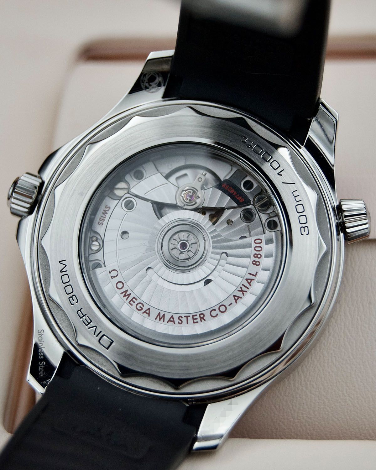 Omega 210.32.42.20.01.001