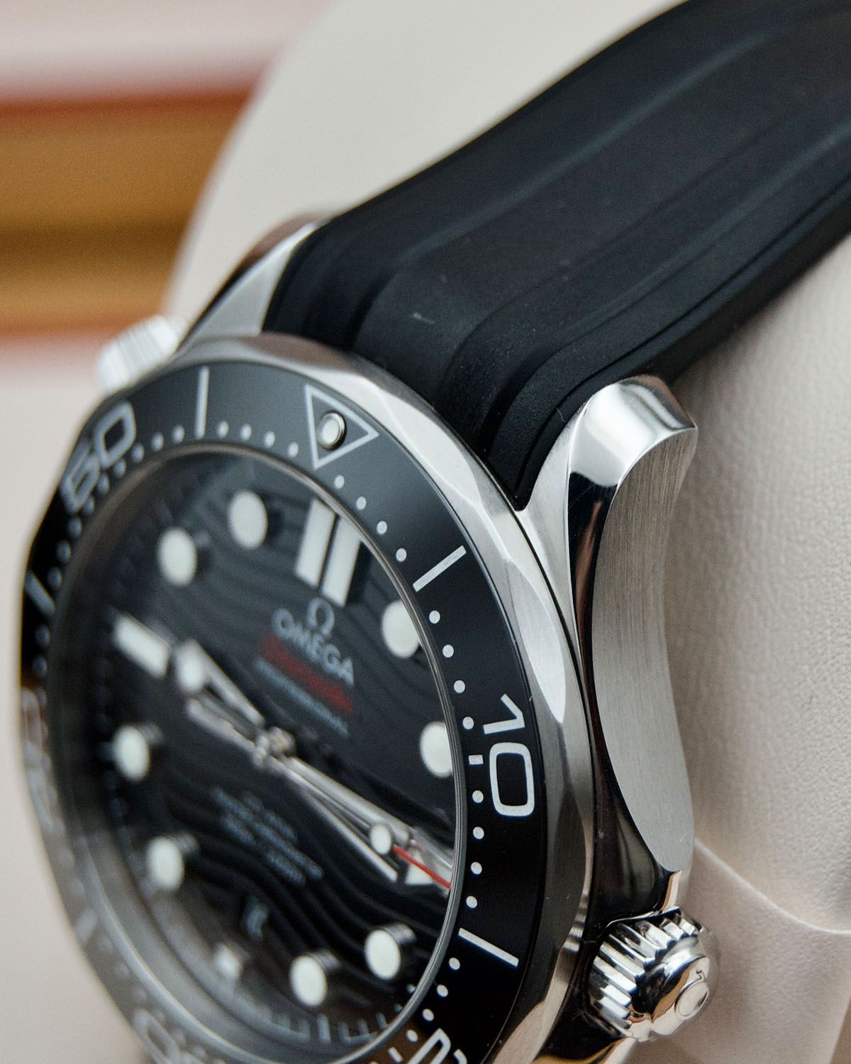 Omega 210.32.42.20.01.001