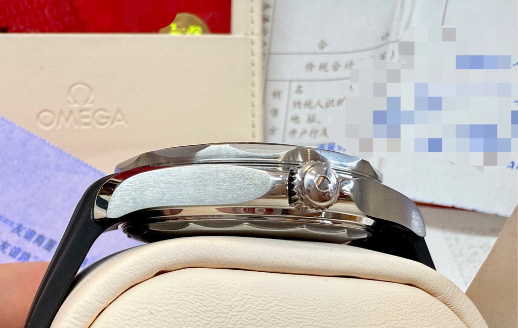 Omega 210.32.42.20.01.001