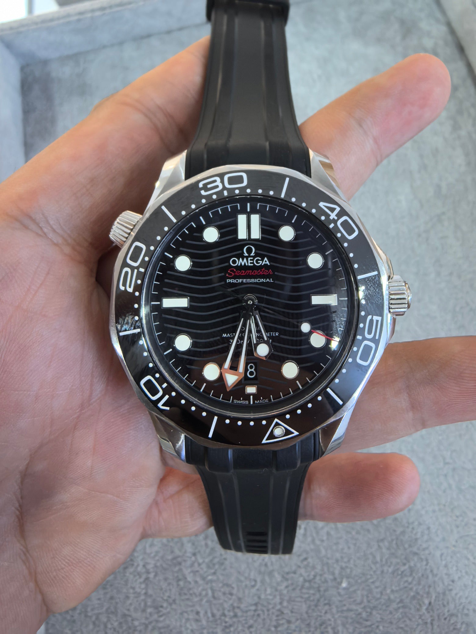 Omega 210.32.42.20.01.001