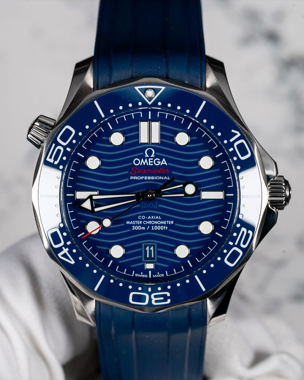 Omega 210.32.42.20.03.001