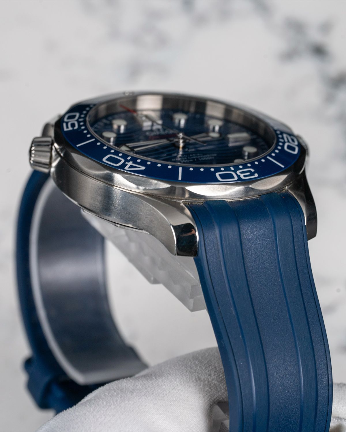 Omega 210.32.42.20.03.001