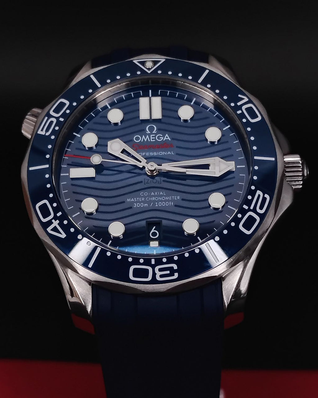 Omega 210.32.42.20.03.001
