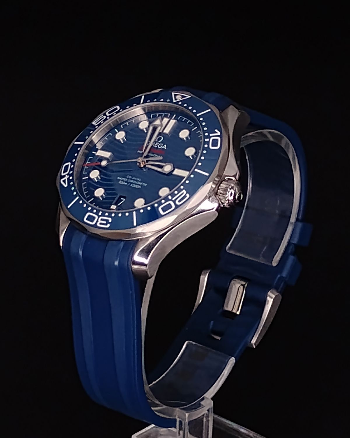 Omega 210.32.42.20.03.001