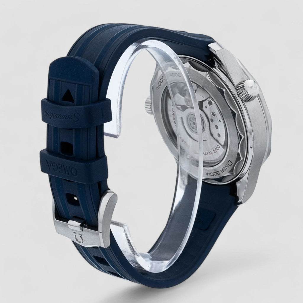 Omega 210.32.42.20.03.001