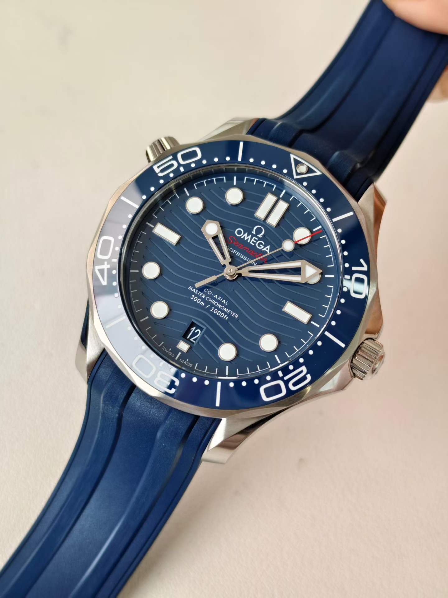 Omega 210.32.42.20.03.001