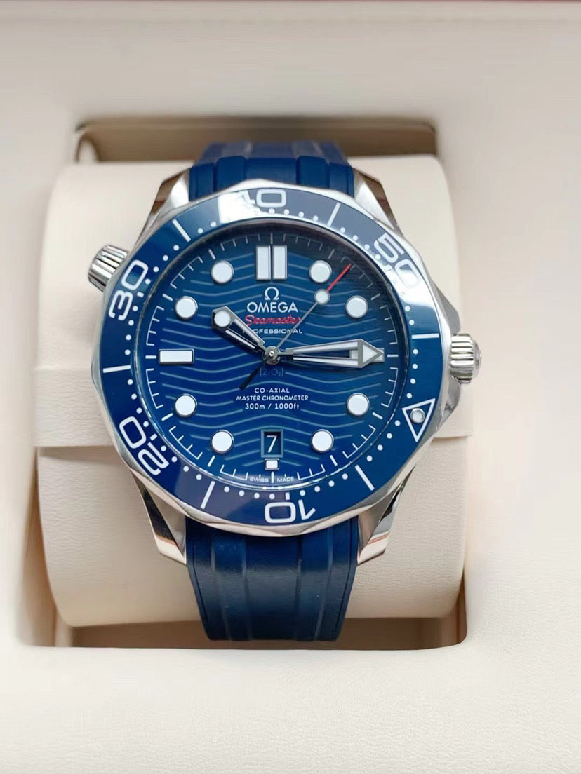 Omega 210.32.42.20.03.001