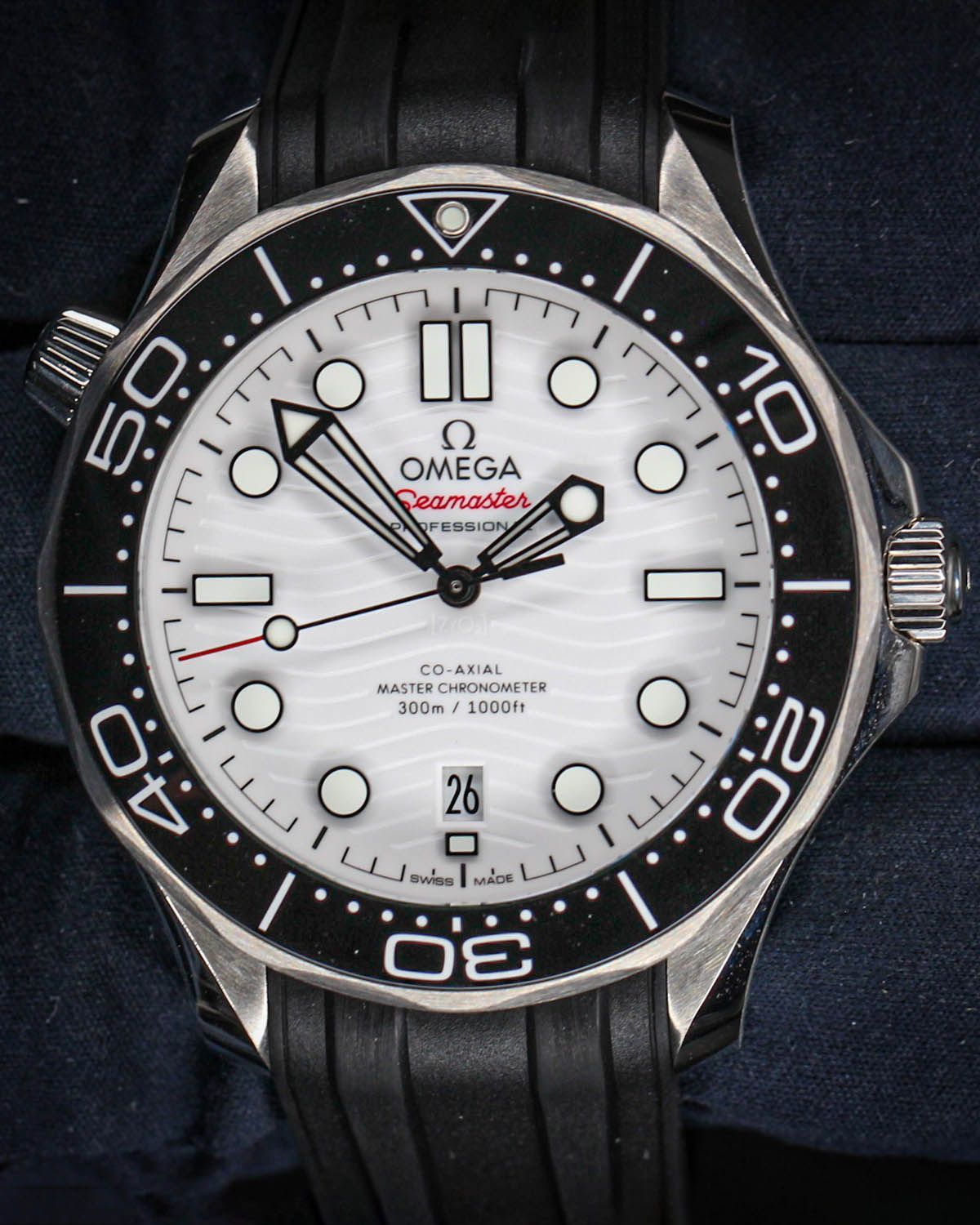 Omega 210.32.42.20.04.001