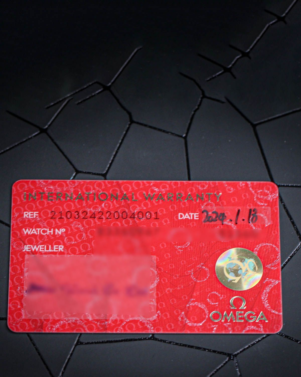Omega 210.32.42.20.04.001