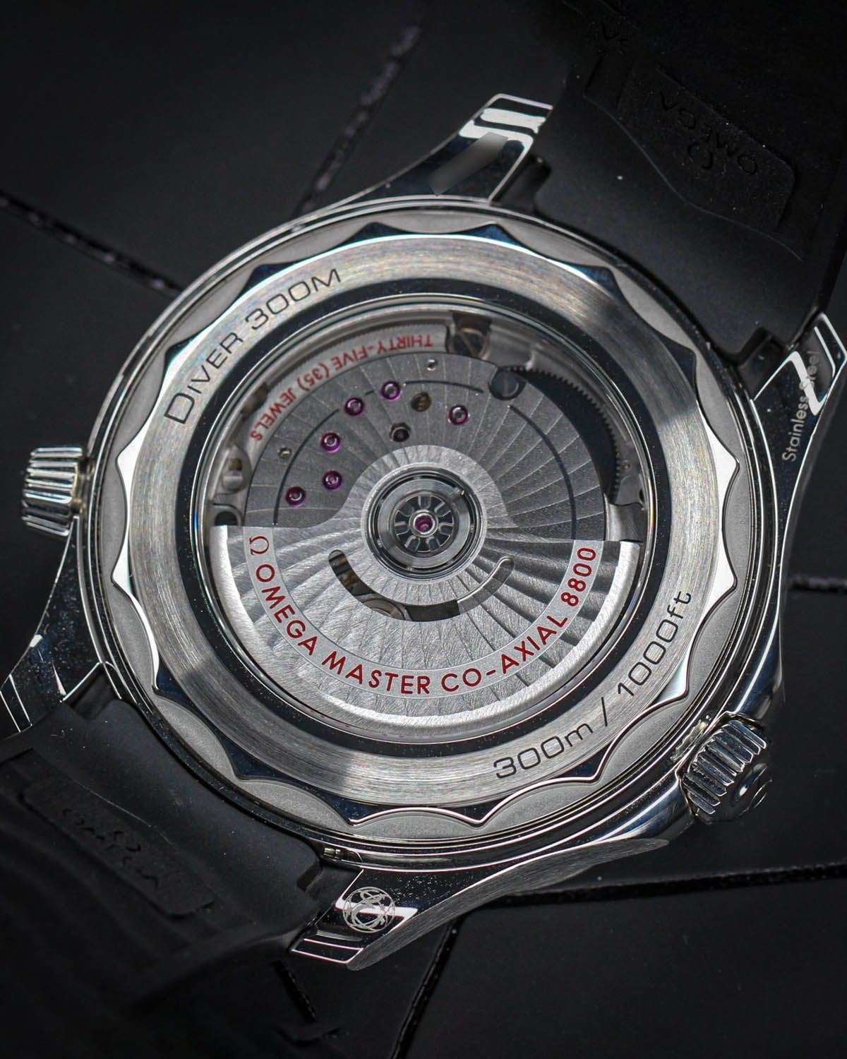 Omega 210.32.42.20.04.001