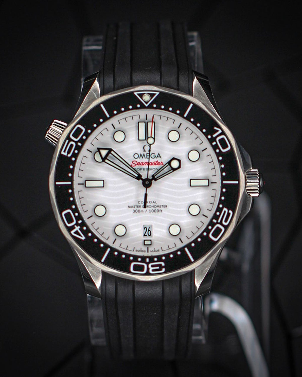 Omega 210.32.42.20.04.001