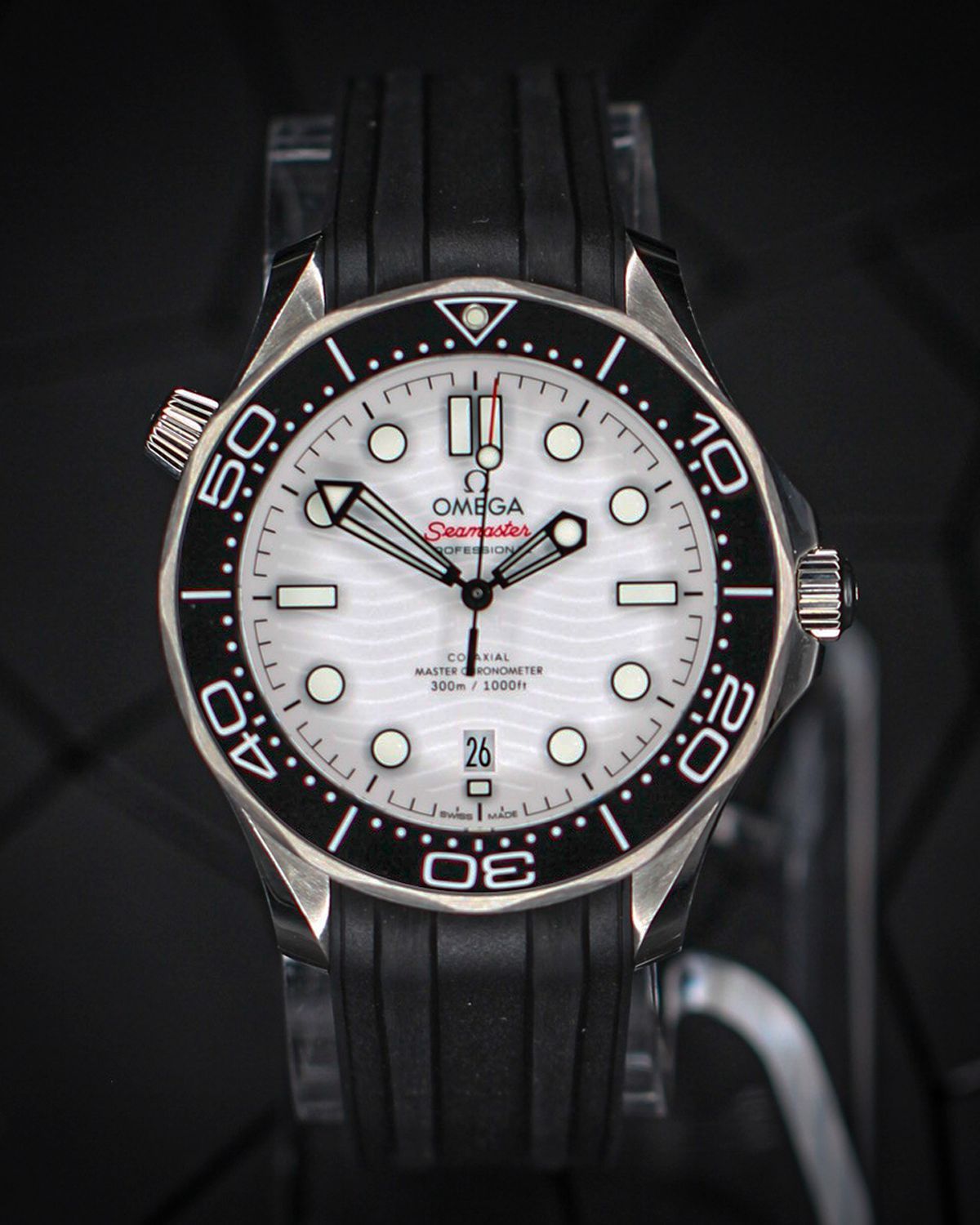 Omega 210.32.42.20.04.001