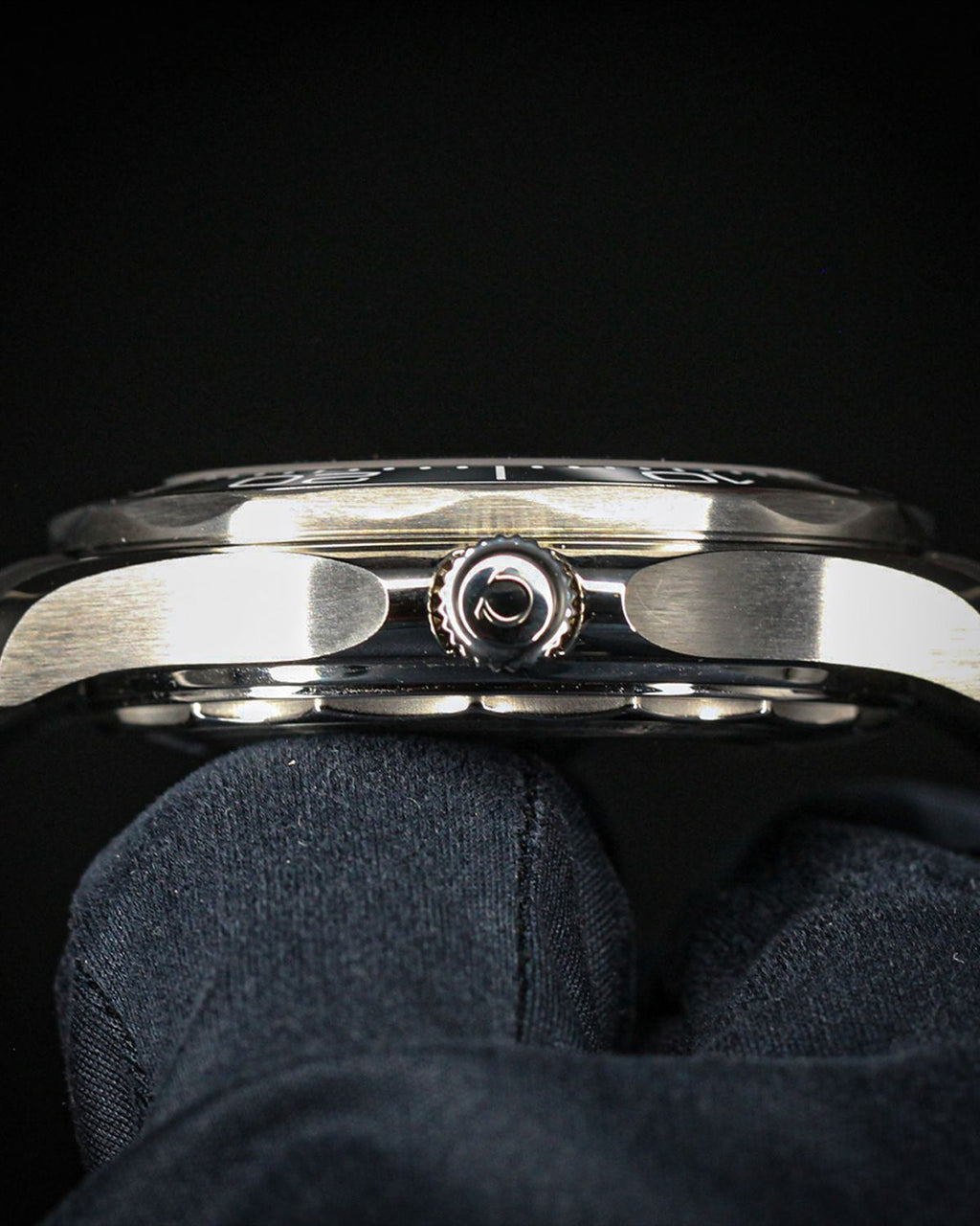 Omega 210.32.42.20.04.001