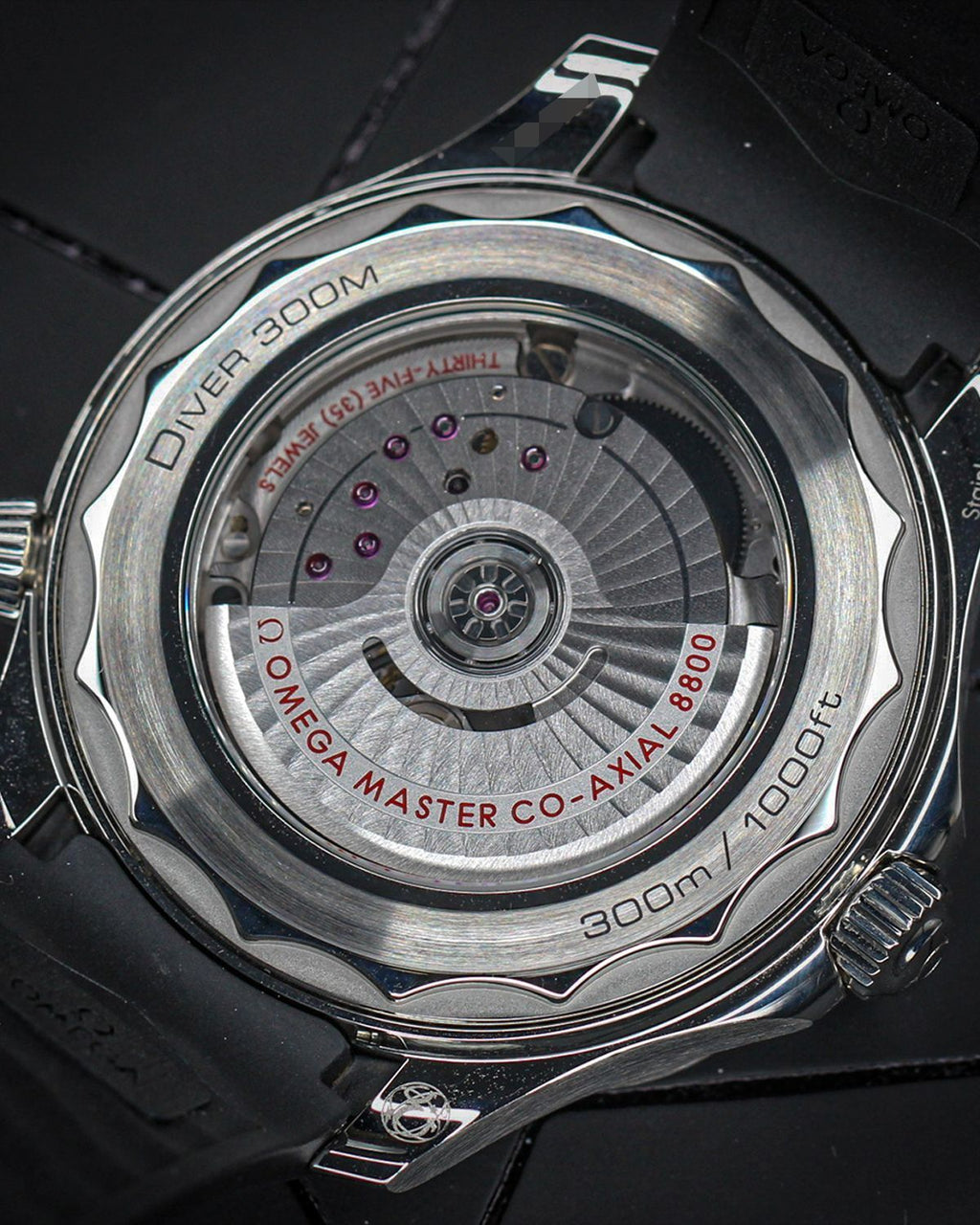Omega 210.32.42.20.04.001