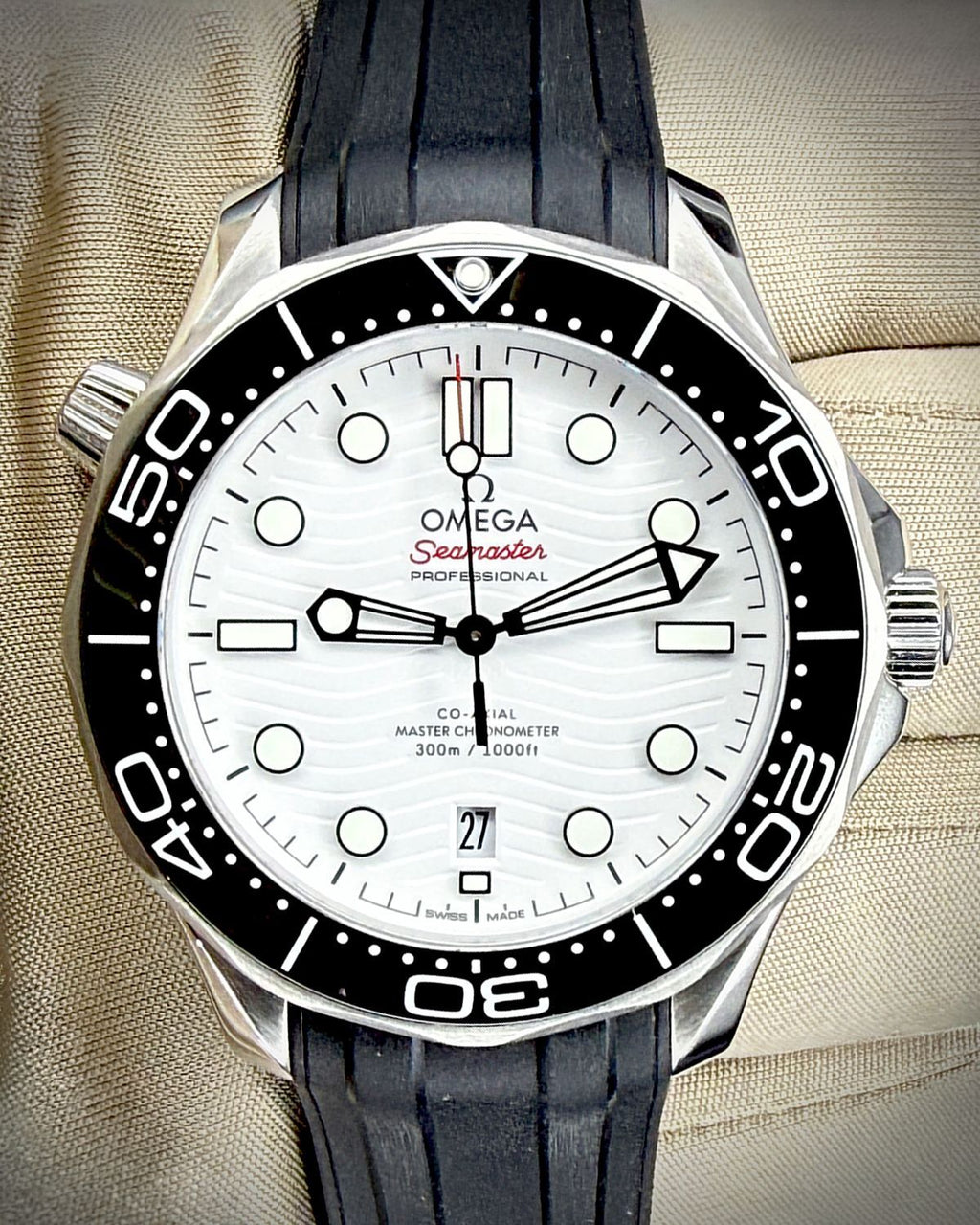 Omega 210.32.42.20.04.001