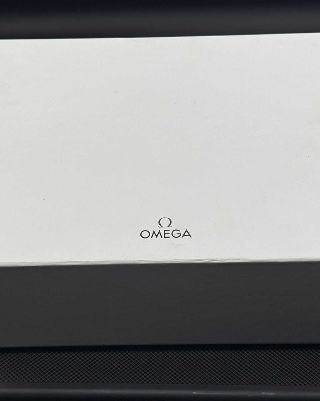 Omega 210.32.42.20.04.001