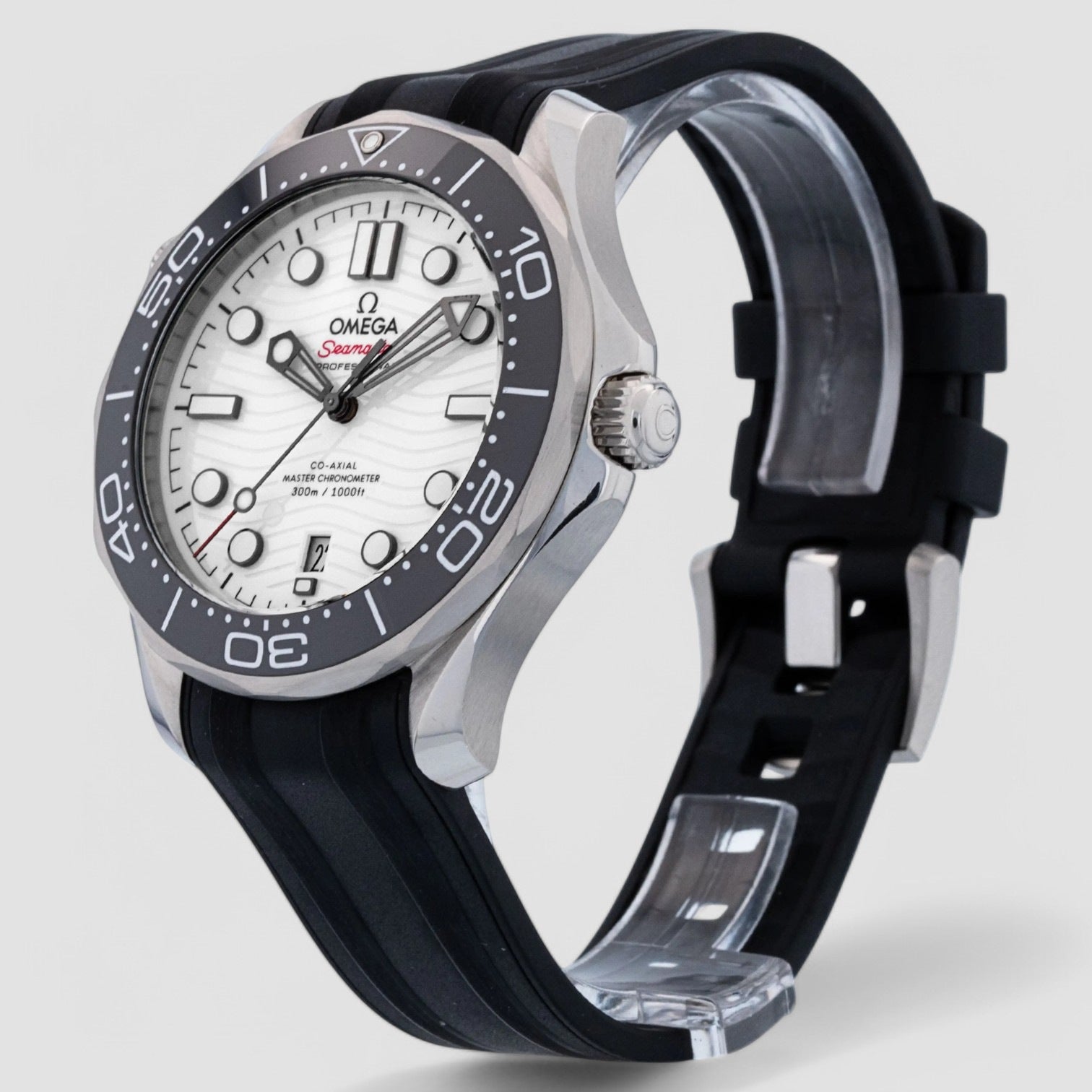 Omega 210.32.42.20.04.001