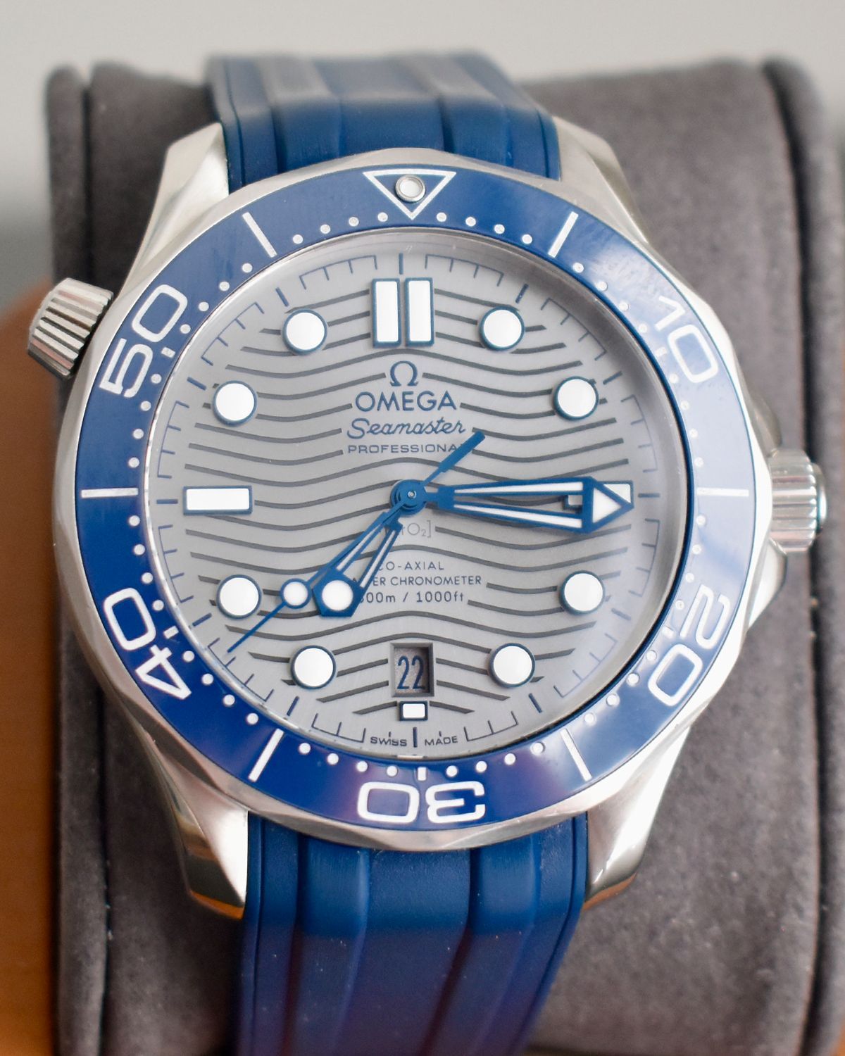 Omega 210.32.42.20.06.001