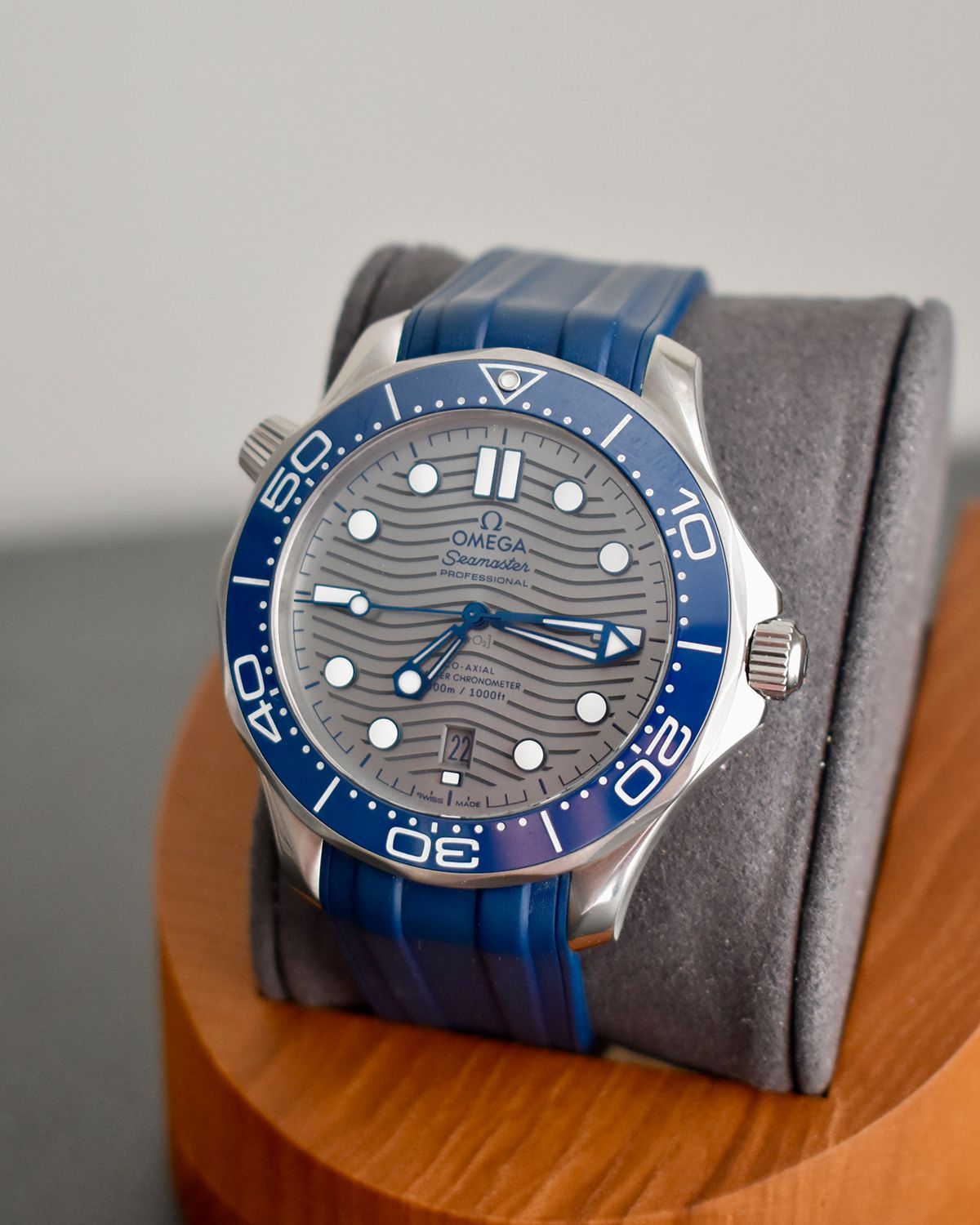 Omega 210.32.42.20.06.001
