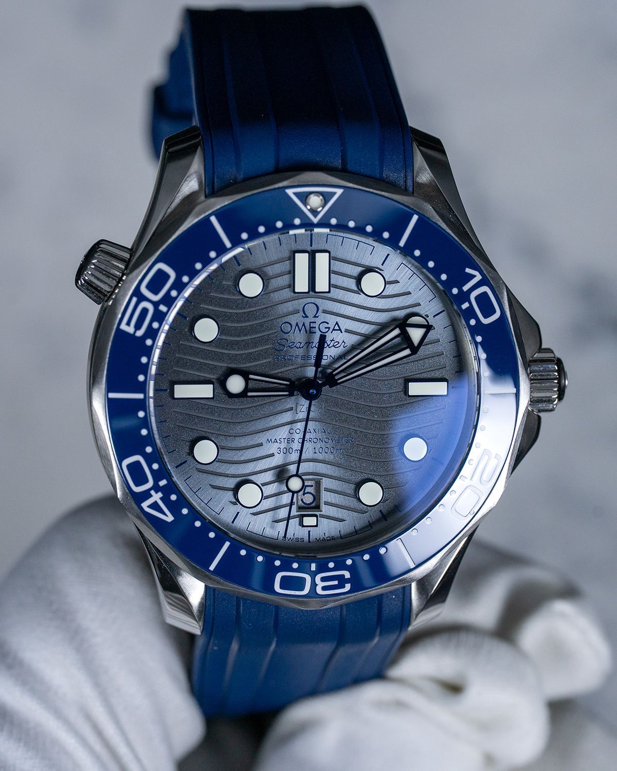Omega 210.32.42.20.06.001