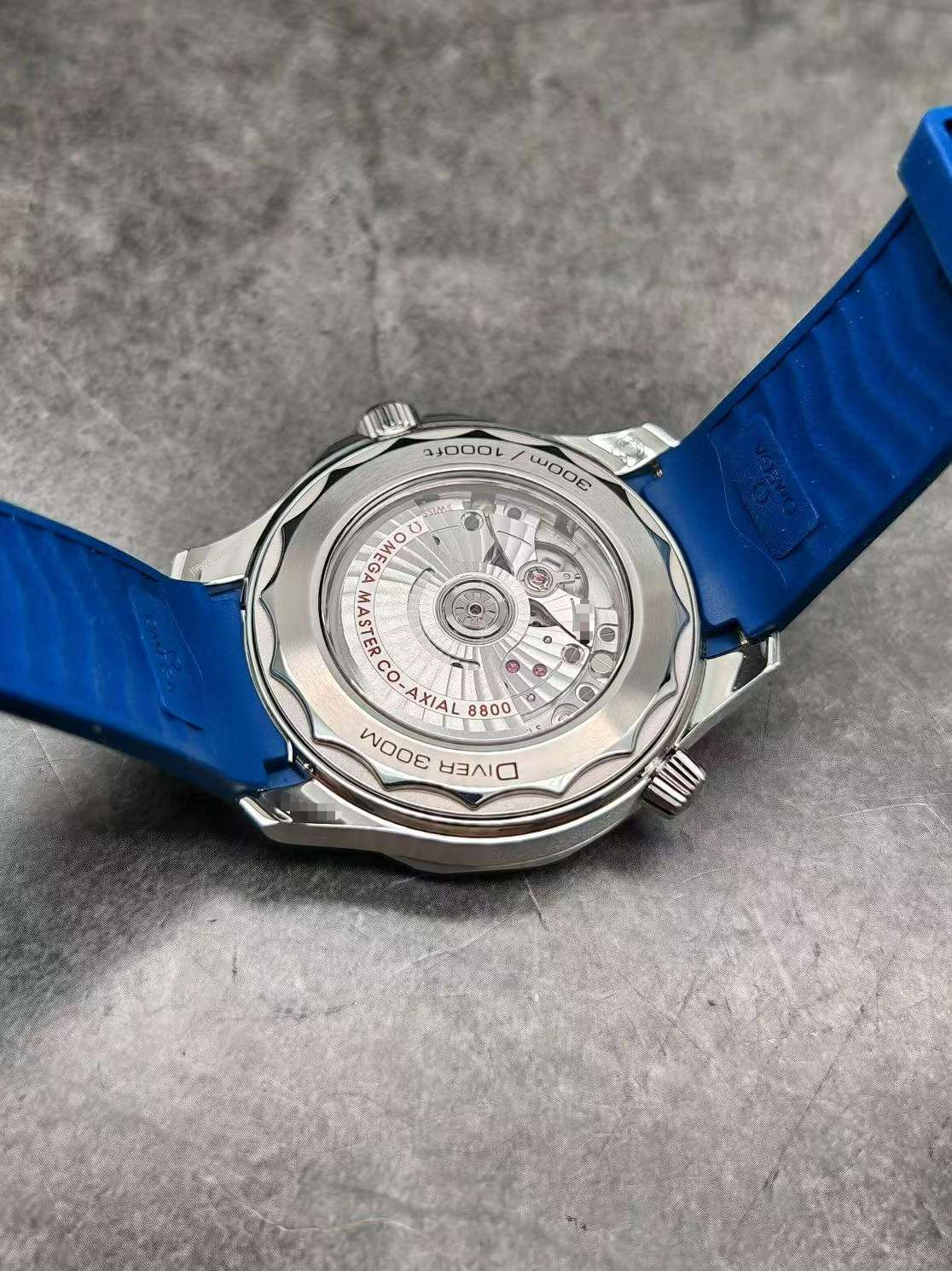 Omega 210.32.42.20.06.001