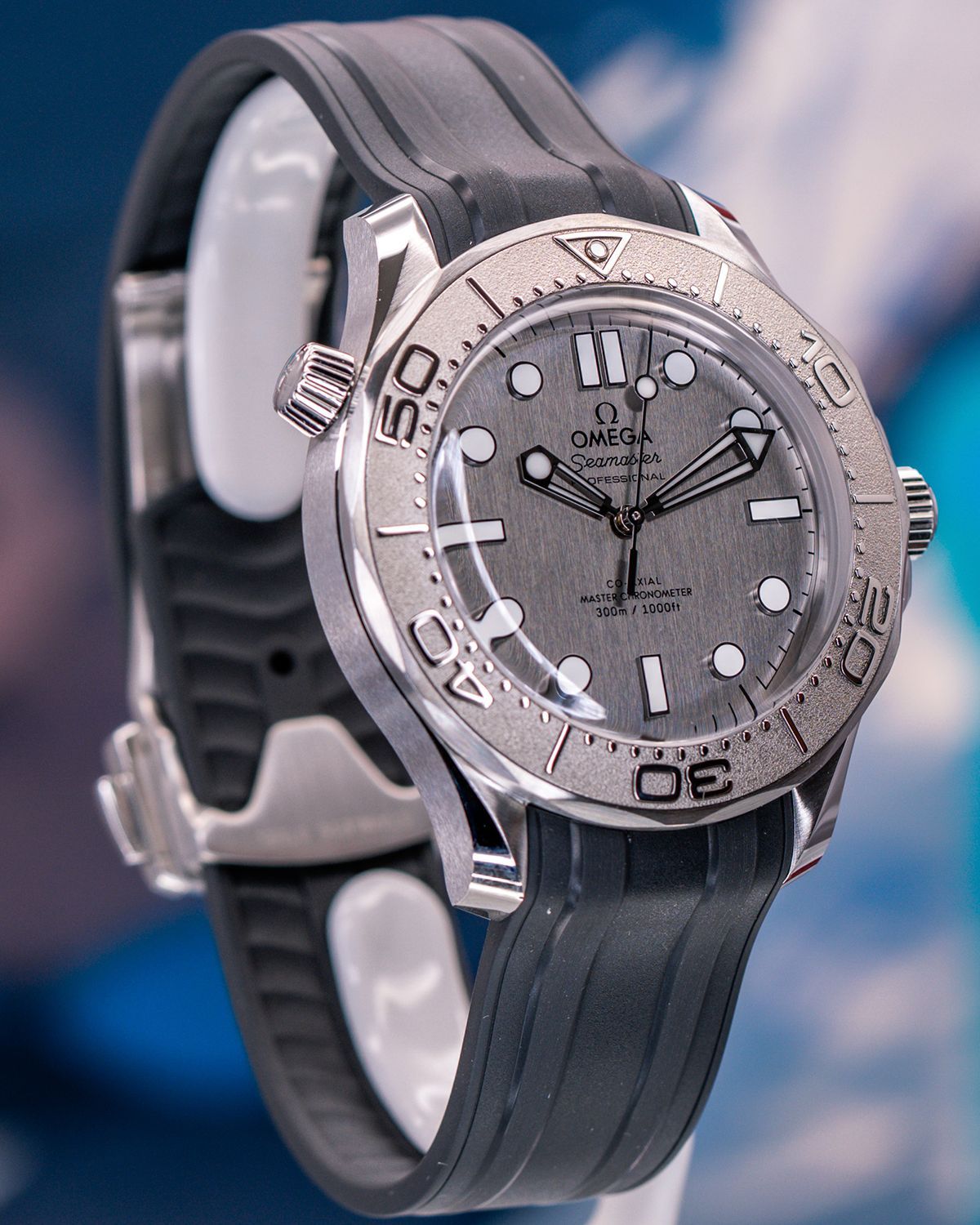 Omega 210.32.42.20.06.002