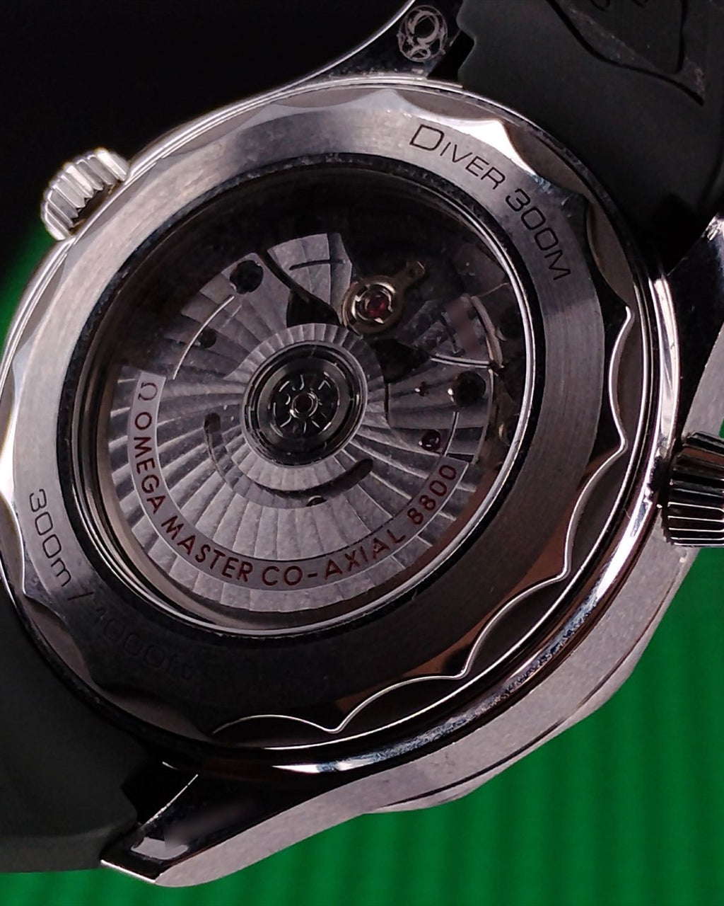 Omega 210.32.42.20.10.001