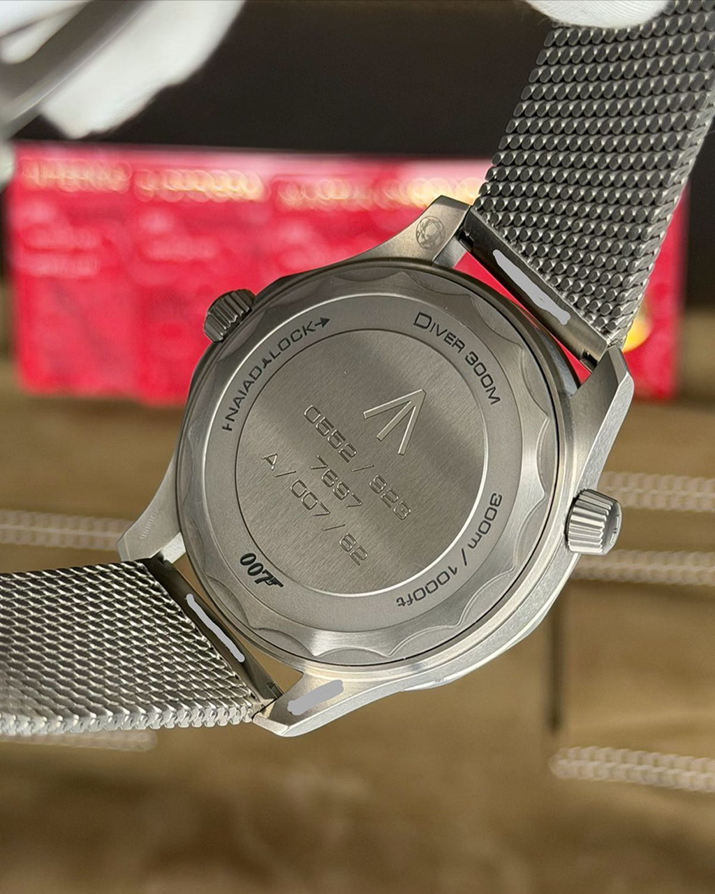 Omega 210.90.42.20.01.001
