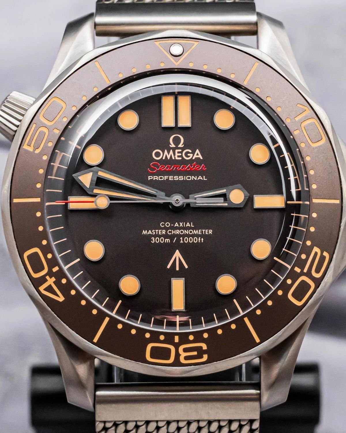 Omega 210.90.42.20.01.001