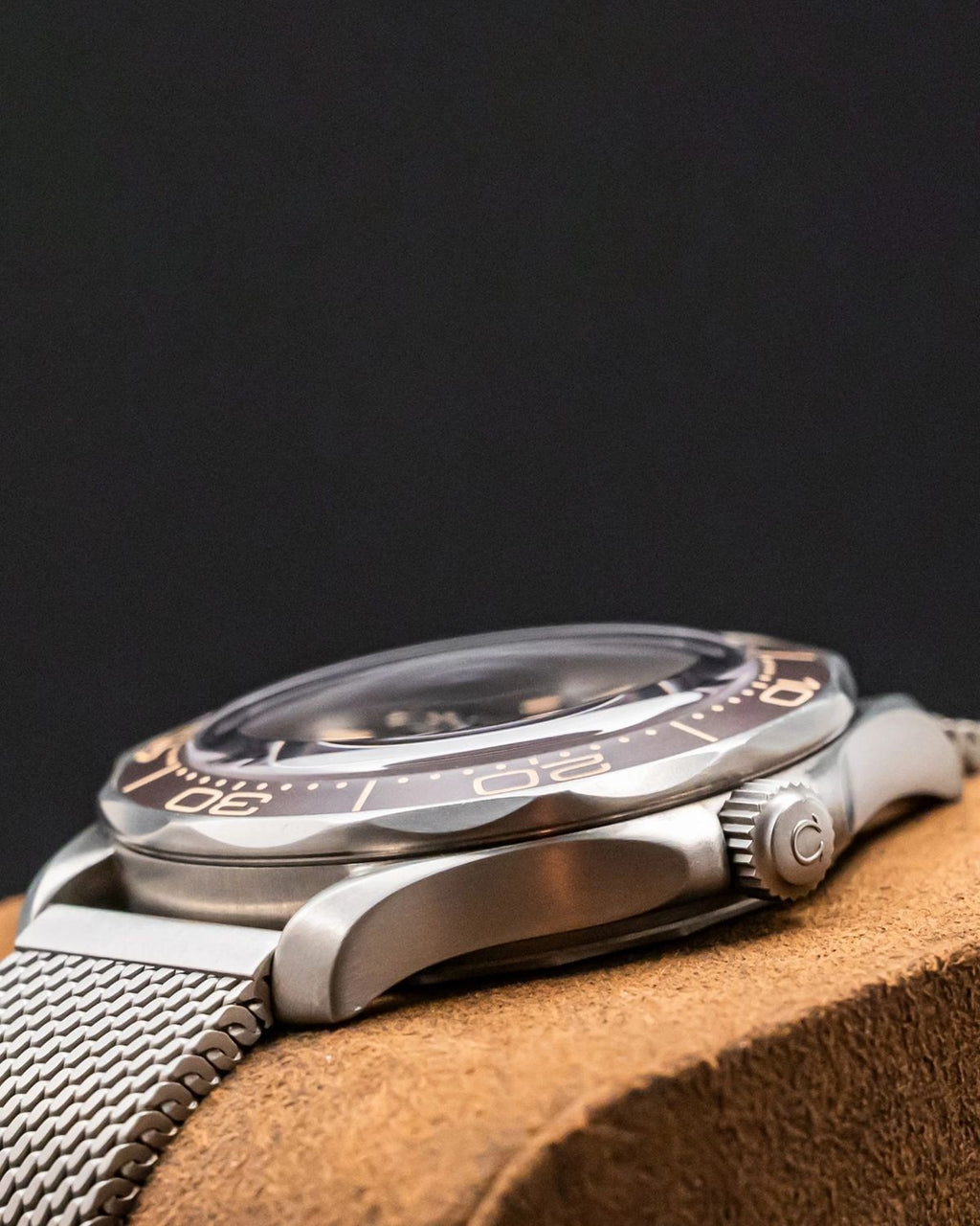 Omega 210.90.42.20.01.001