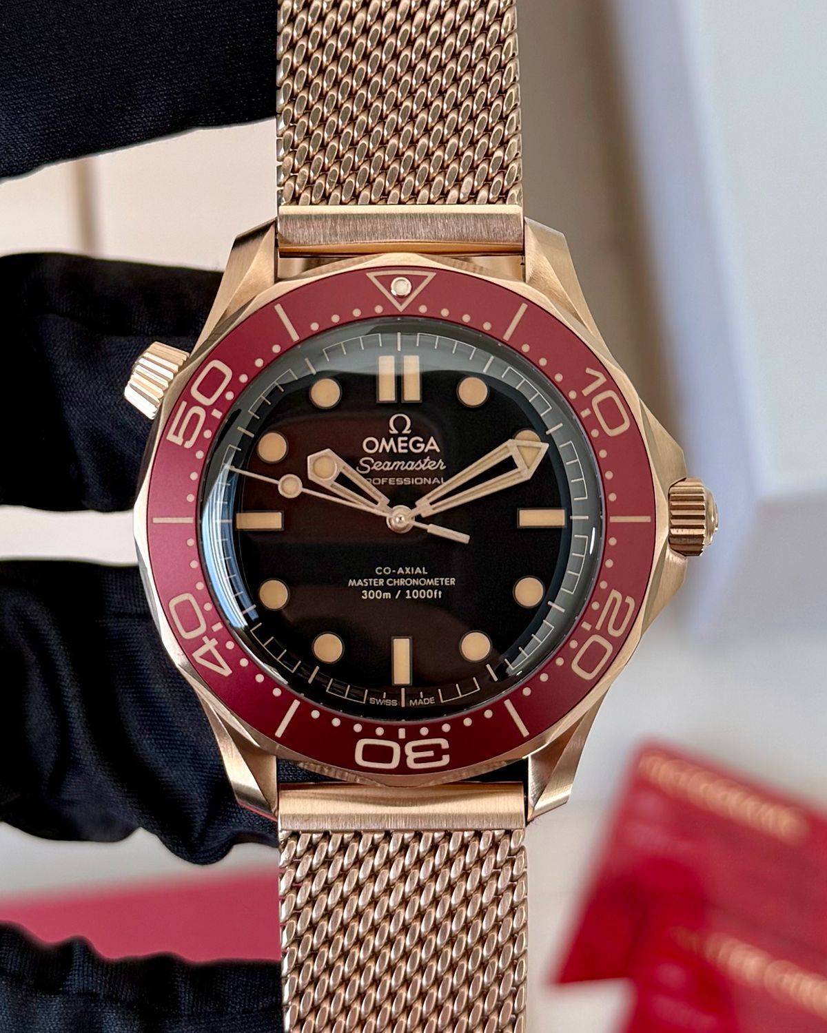 Omega 210.90.42.20.01.003