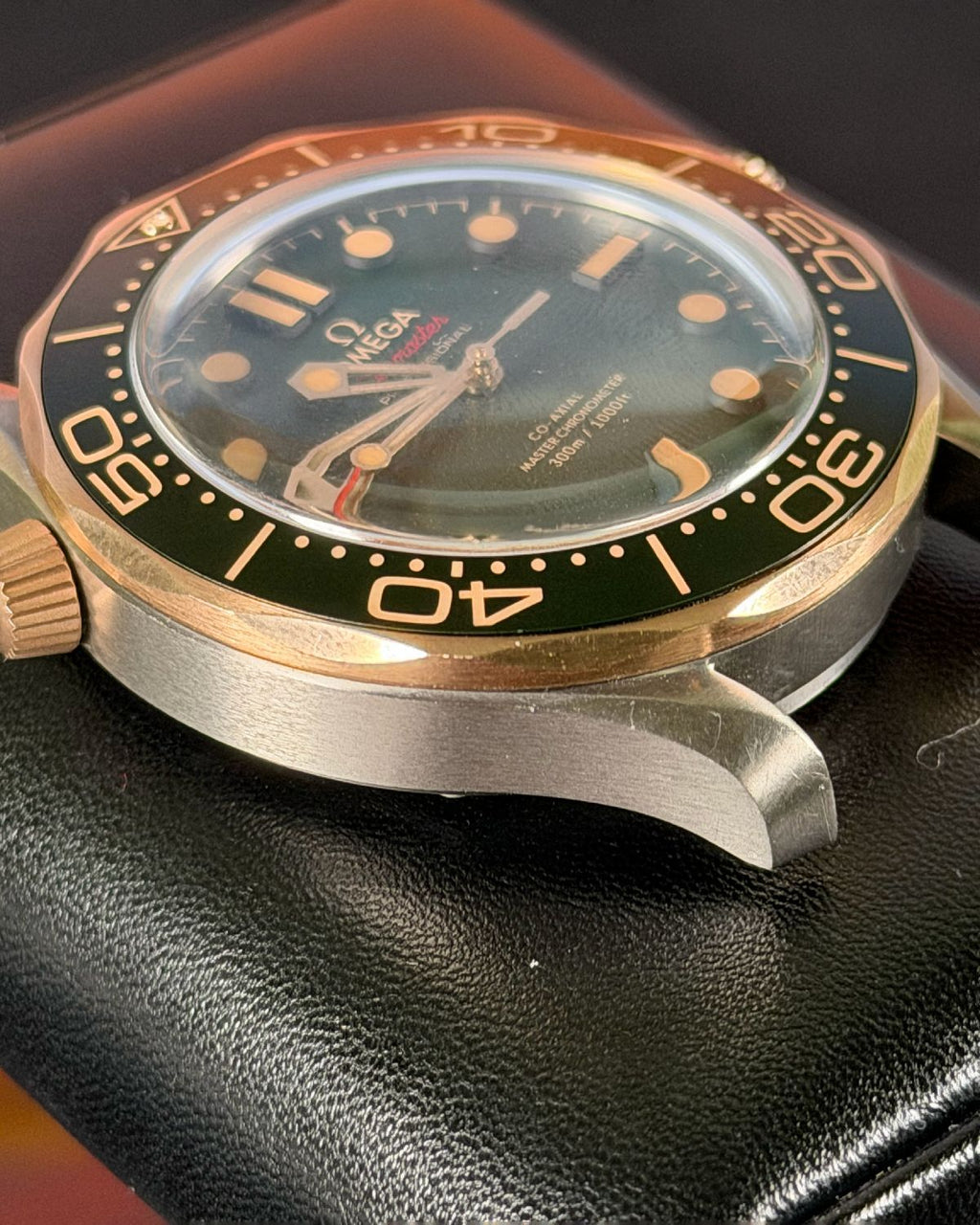 Omega 210.90.42.20.10.001