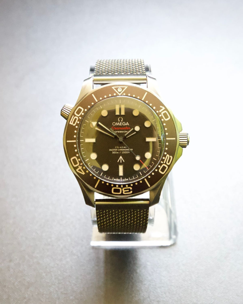 Omega 210.92.42.20.01.001