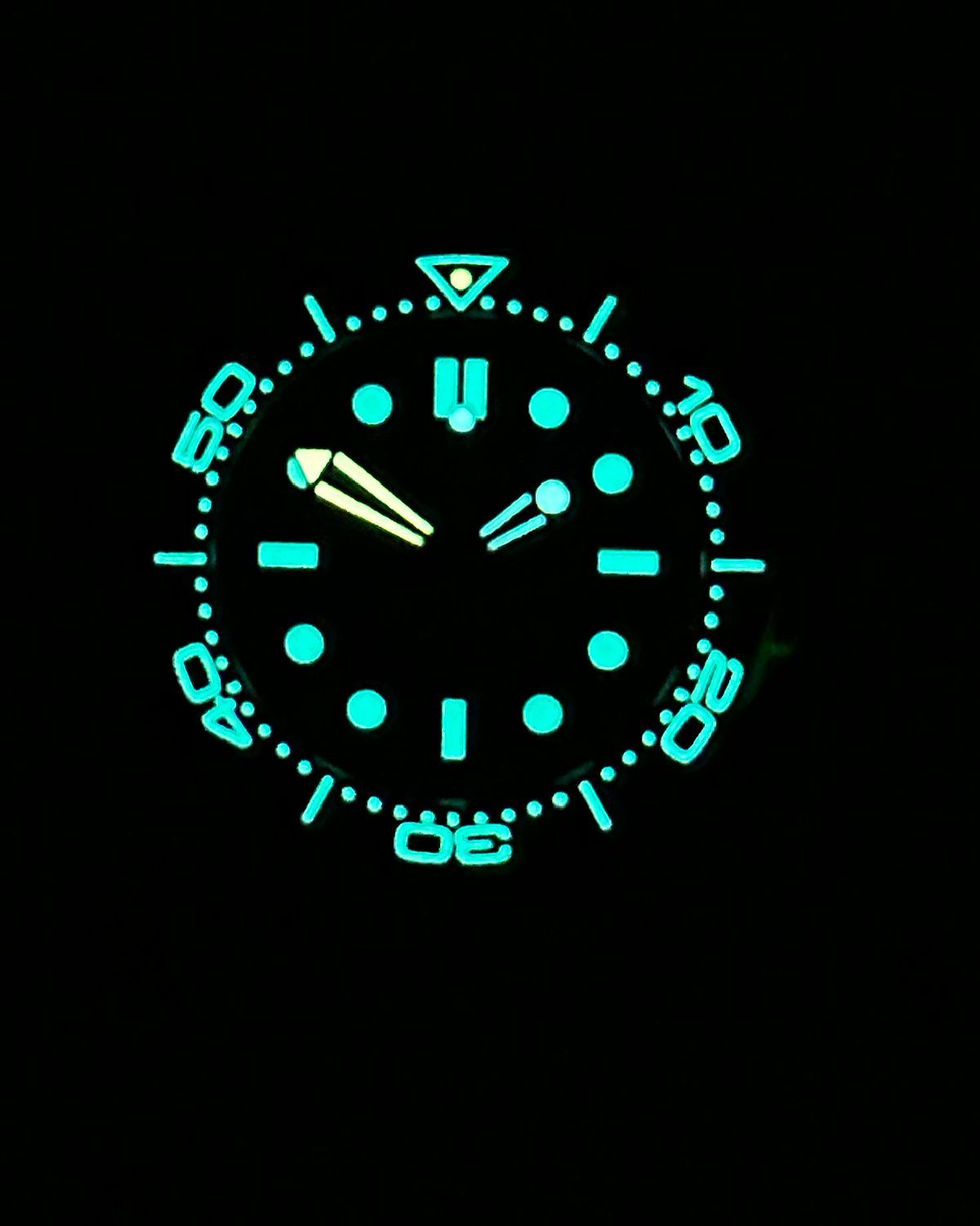 Omega 210.92.42.20.01.001