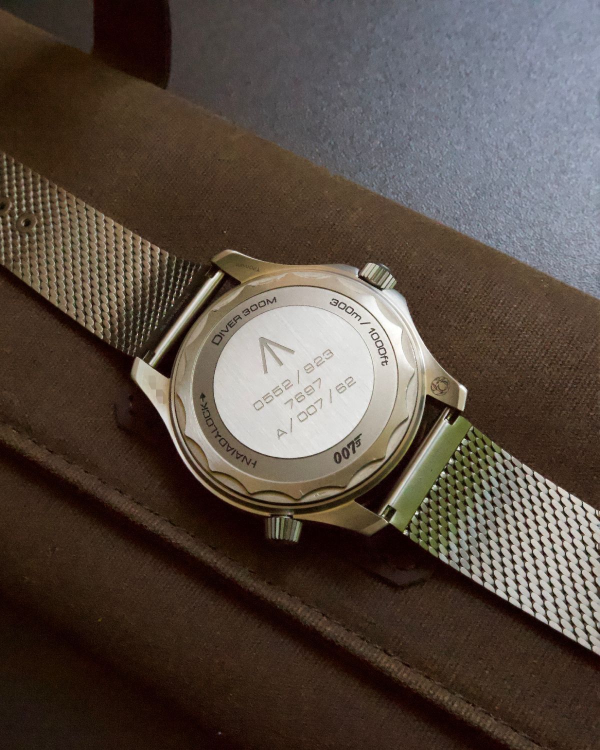 Omega 210.92.42.20.01.001