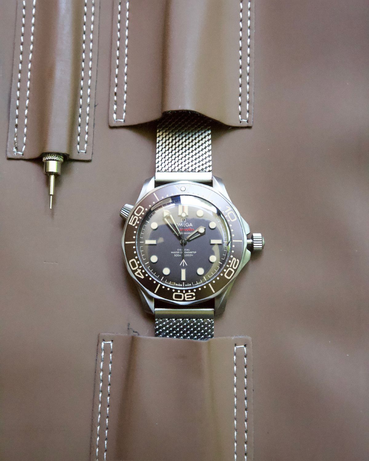 Omega 210.92.42.20.01.001