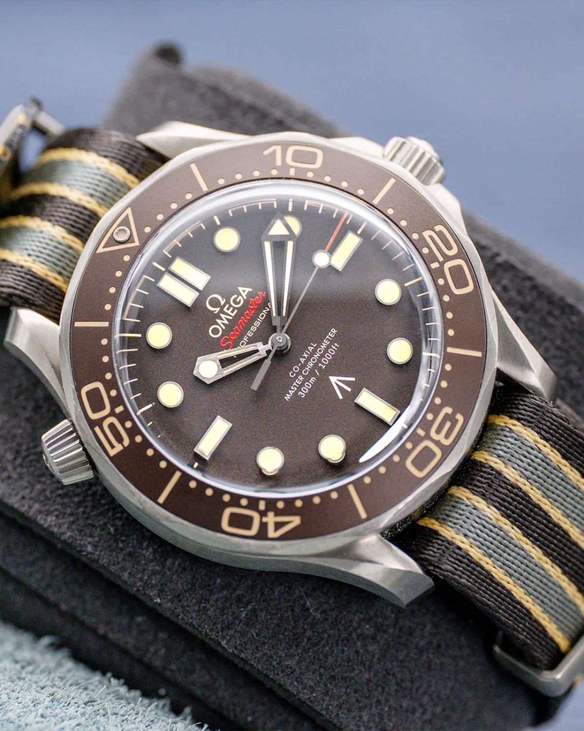Omega 210.92.42.20.01.001