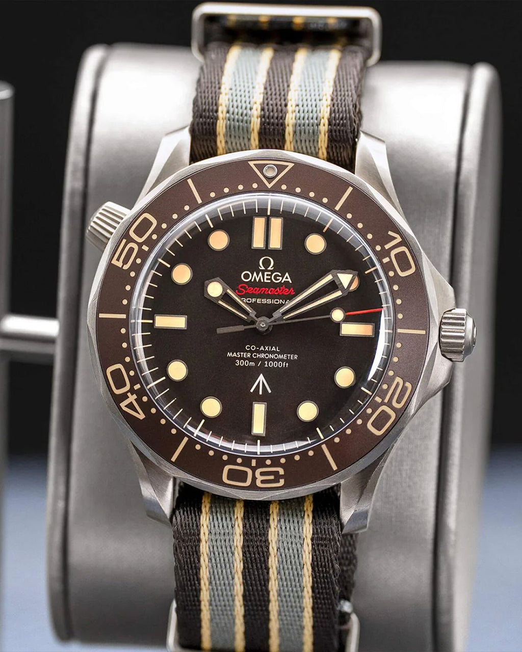 Omega 210.92.42.20.01.001