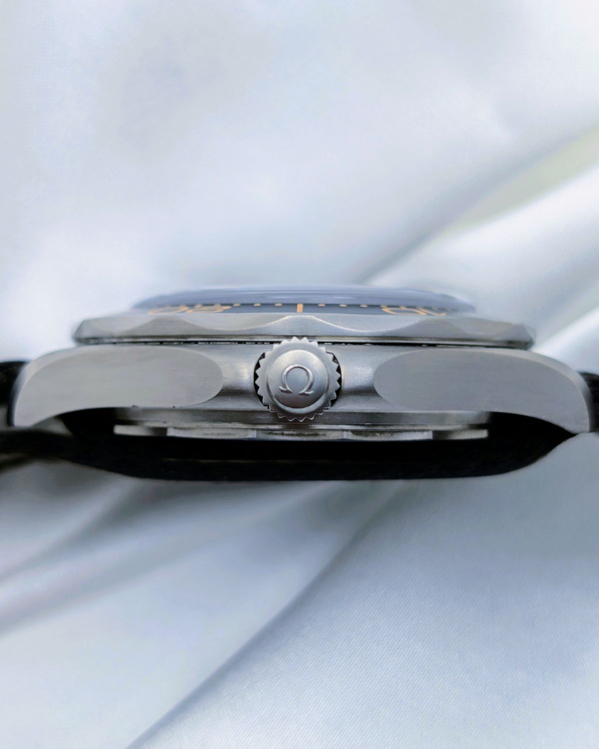 Omega 210.92.42.20.01.001