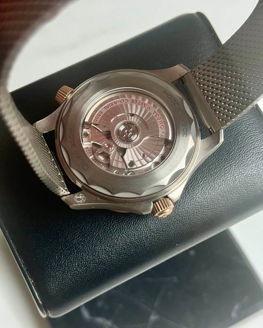 Omega 210.92.42.20.10.001