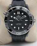 Omega 210.92.44.20.01.001