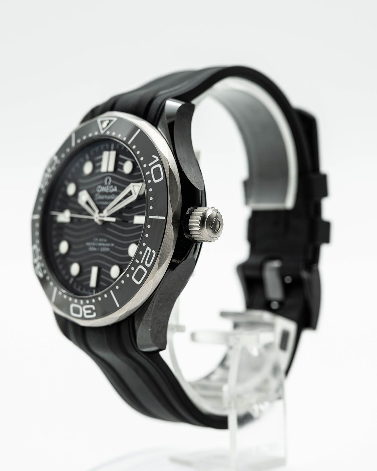 Omega 210.92.44.20.01.001