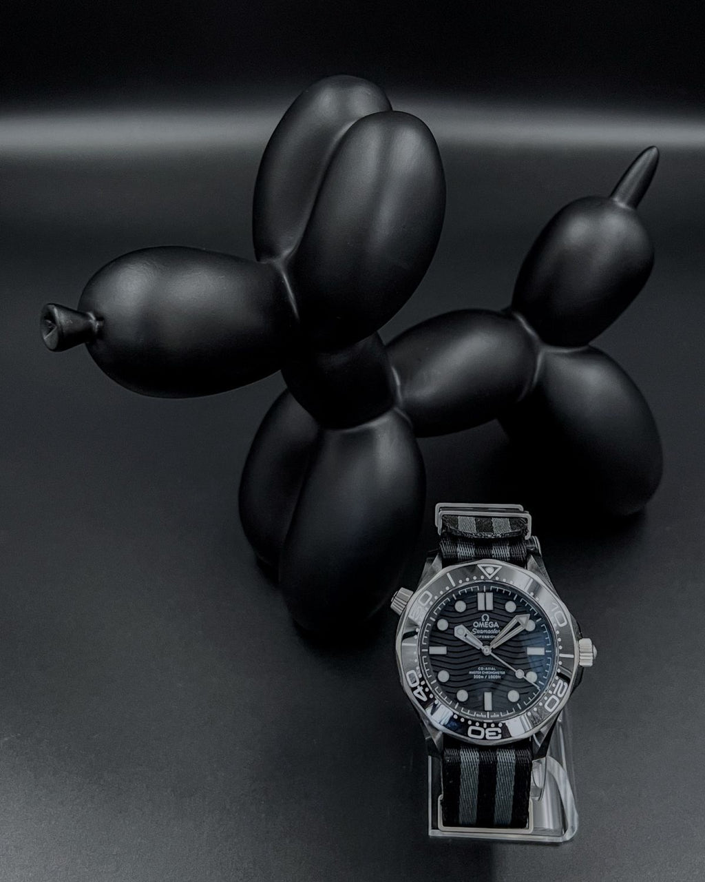 Omega 210.92.44.20.01.002