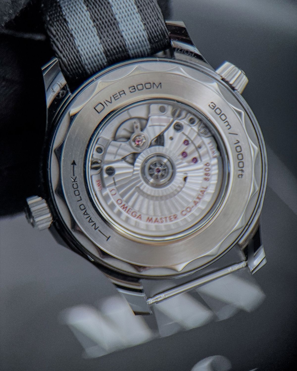 Omega 210.92.44.20.01.002