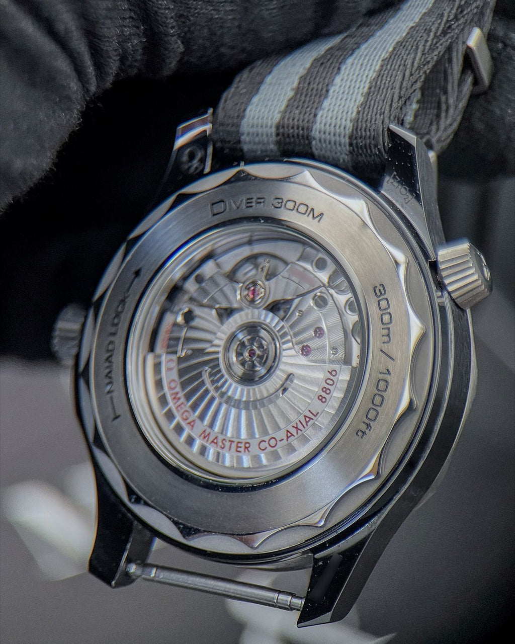 Omega 210.92.44.20.01.002