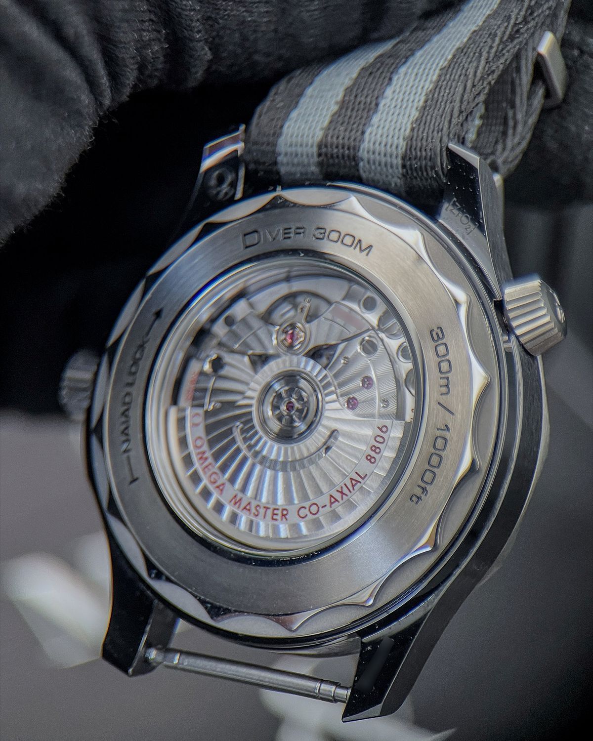 Omega 210.92.44.20.01.002