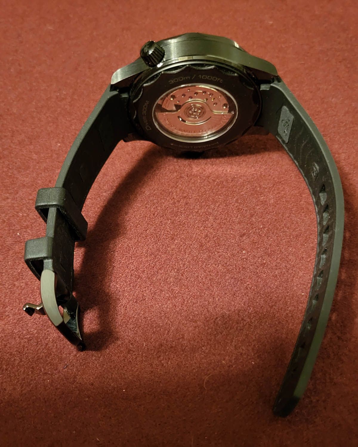 Omega 210.92.44.20.01.003