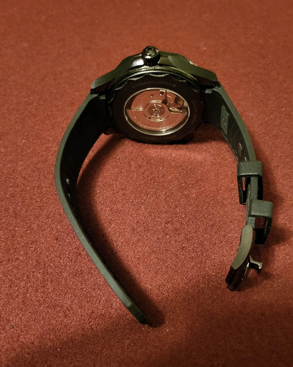 Omega 210.92.44.20.01.003