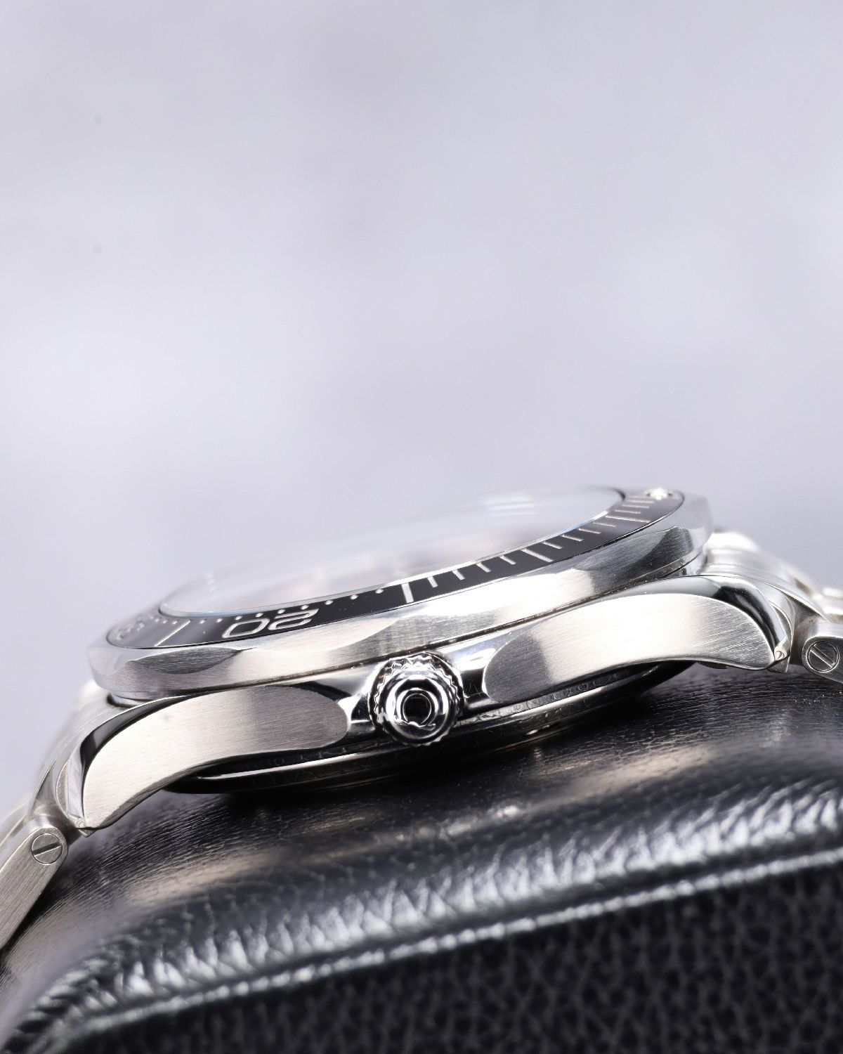 Omega 212.30.41.20.01.003